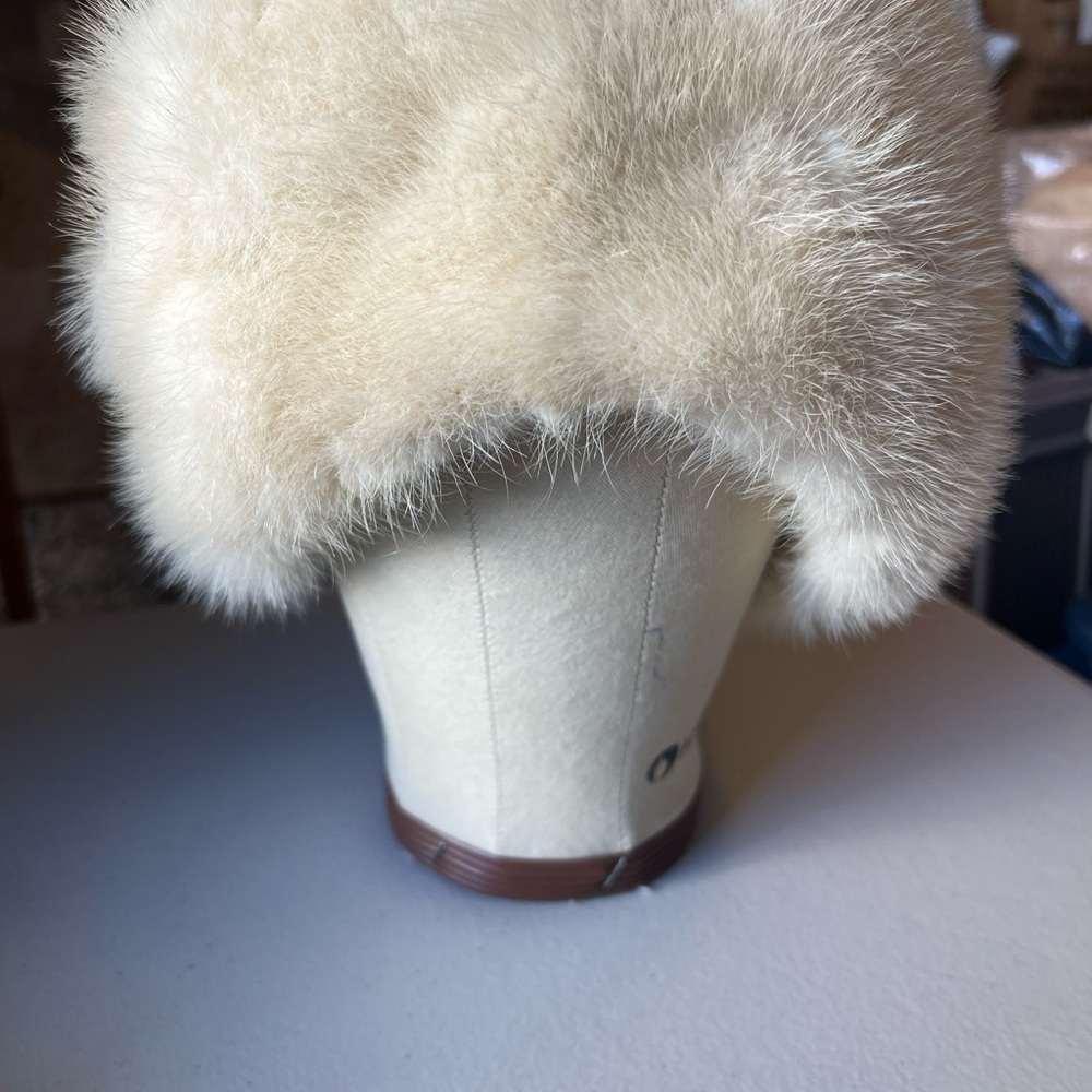 1960’s Vintage Designer Norman Norell Mink Fur Hat